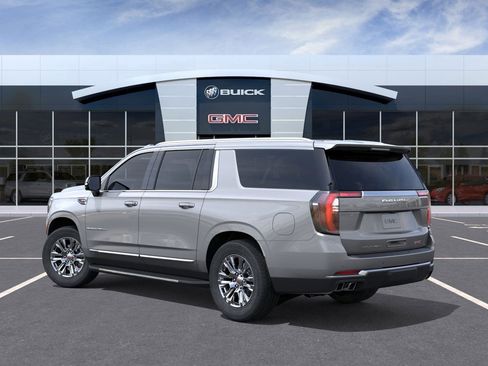 New 2026 GMC Yukon XL Denali image 3
