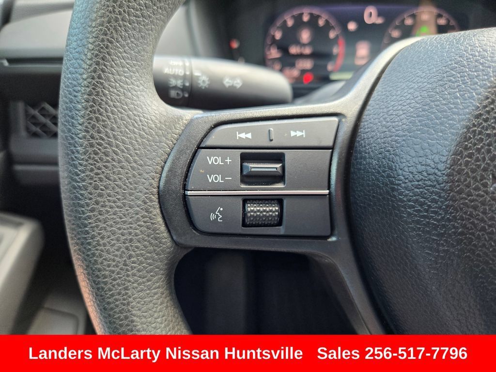 Used 2025 Honda Accord SE image 25