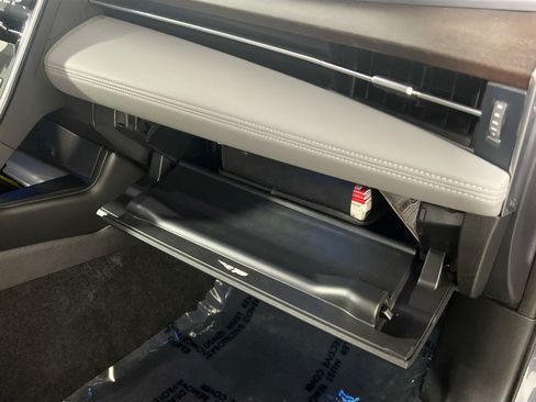 Used 2022 Toyota Avalon Limited w/ Advanced Safety Package FWD image 35