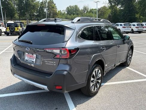 Used 2024 Subaru Outback Touring XT AWD/4WD image 8