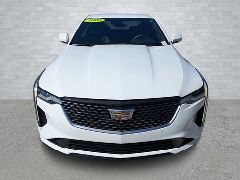 Used 2022 Cadillac CT4 Premium Luxury image 3