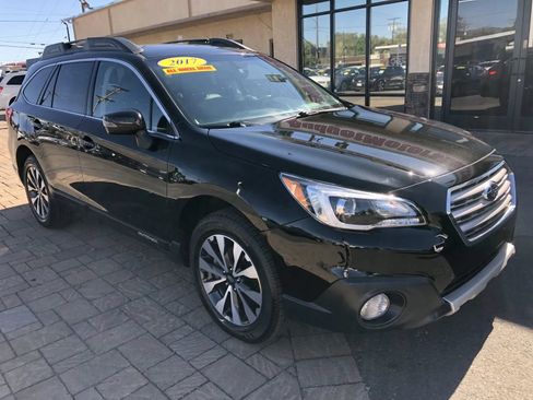 Used 2017 Subaru Outback 2.5i Limited AWD/4WD image 8