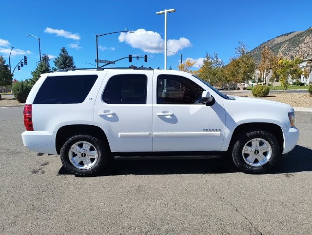 Used 2009 Chevrolet Tahoe LT RWD image 2