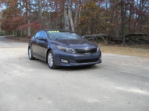 Used 2015 Kia Optima EX w/ EX Premium Package image 1