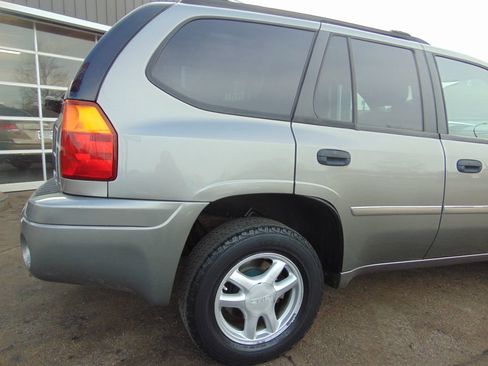 Used 2007 GMC Envoy SLE image 14