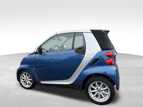 Used 2009 smart fortwo passion image 6