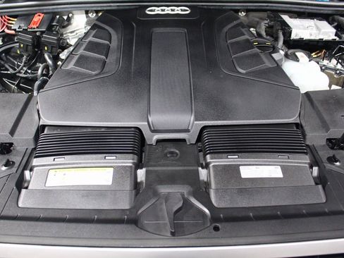 Used 2019 Audi Q7 3.0T Premium Plus image 29
