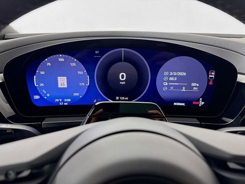 New 2026 Porsche Macan Electric image 16