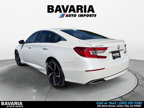 Used 2020 Honda Accord Sport image 3