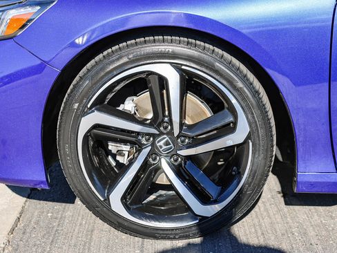 Certified 2022 Honda Accord Sport image 11