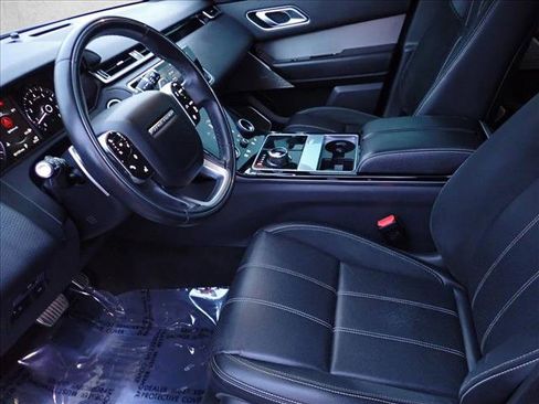 Used 2020 Land Rover Range Rover Velar R-Dynamic S image 11