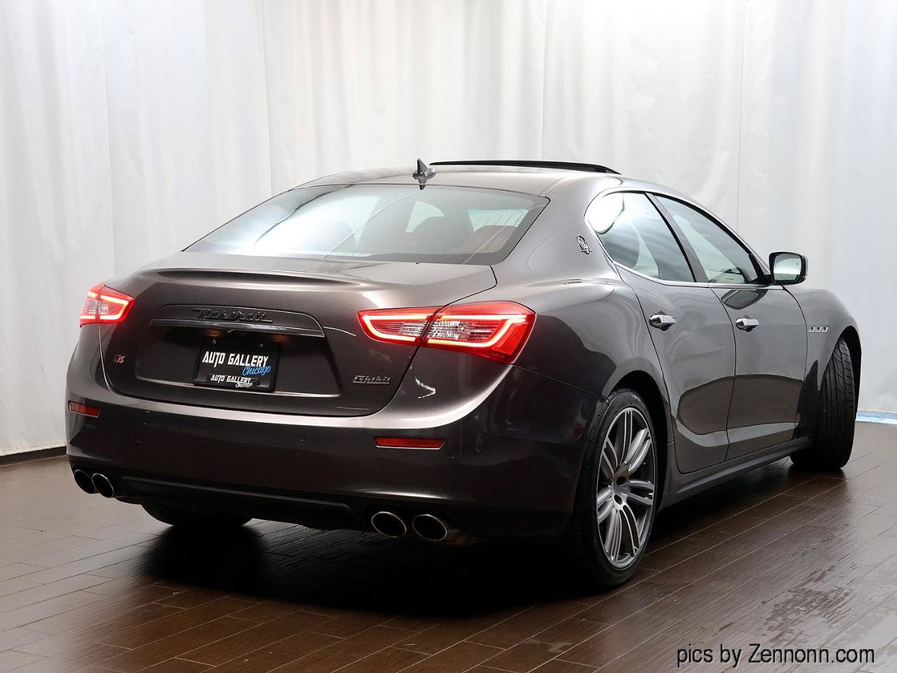 Used 2016 Maserati Ghibli S Q4 AWD/4WD image 16