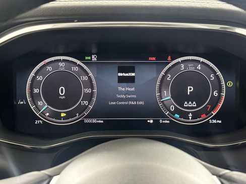 Used 2026 Jaguar F-PACE R-Dynamic S AWD/4WD image 17