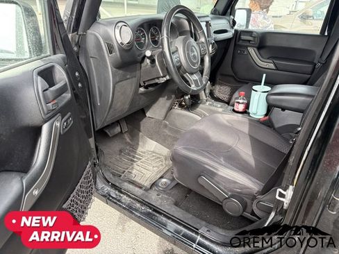 Used 2013 Jeep Wrangler Unlimited Sport AWD/4WD image 10