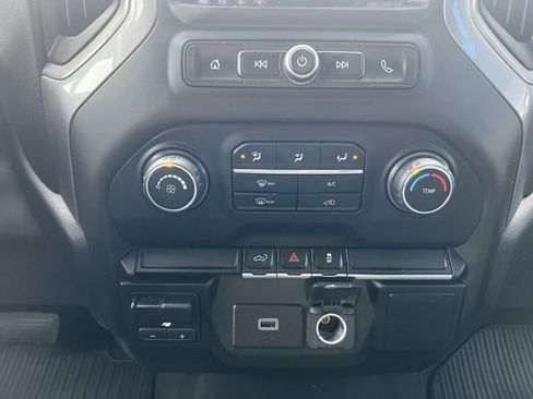 Used 2020 Chevrolet Silverado 2500 Custom w/ Custom Convenience Package image 34