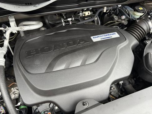 Used 2018 Honda Odyssey Elite image 30