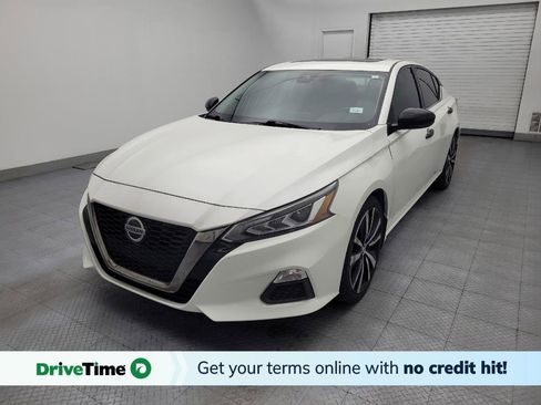 Used 2020 Nissan Altima 2.5 SR w/ Premium Package FWD image 1