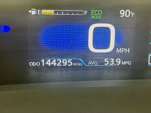 Used 2016 Toyota Prius Two FWD image 14