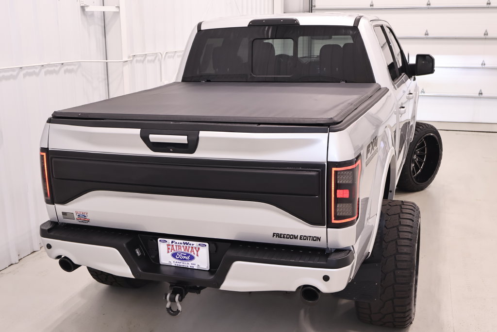 Used 2015 Ford F150 XLT w/ Equipment Group 302A Luxury AWD/4WD image 45