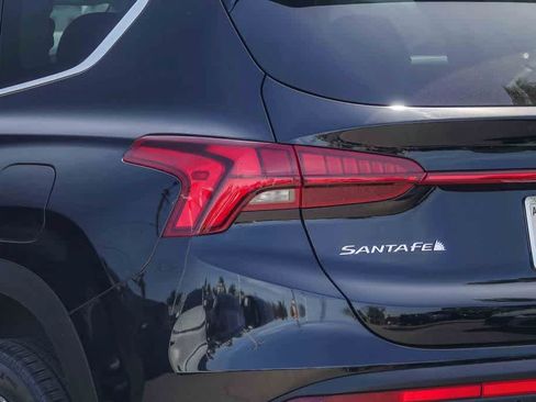 Used 2023 Hyundai Santa Fe Limited image 7