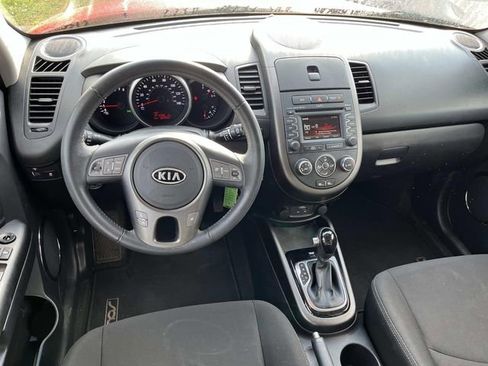 Used 2012 Kia Soul + w/ Audio Pkg FWD image 12