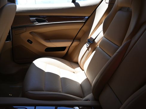 Used 2011 Porsche Panamera S RWD image 69