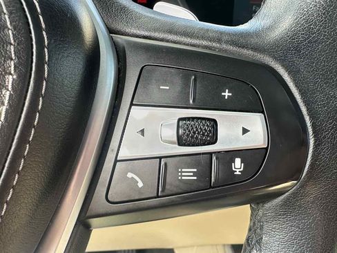 Used 2021 BMW X5 xDrive40i w/ Premium Package image 18