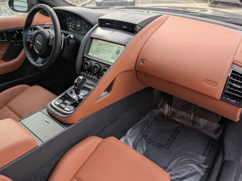 New 2024 Jaguar F-TYPE R image 18