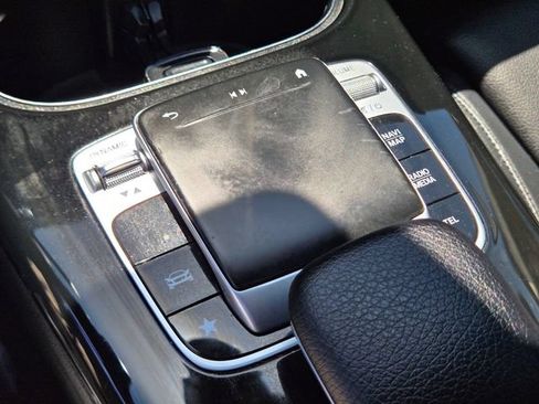Used 2019 Mercedes-Benz A 220 image 32