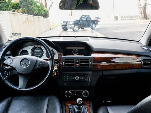 Used 2012 Mercedes-Benz GLK 350 4MATIC image 10