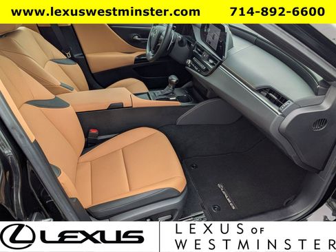 Certified 2025 Lexus ES 350 image 5
