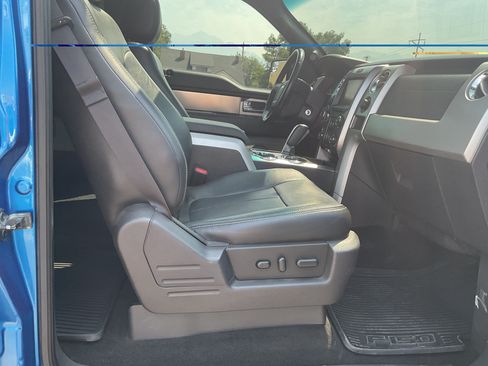 Used 2014 Ford F150 FX4 w/ Equipment Group 402A Luxury AWD/4WD image 11