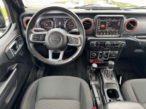 Used 2022 Jeep Gladiator Mojave AWD/4WD image 15