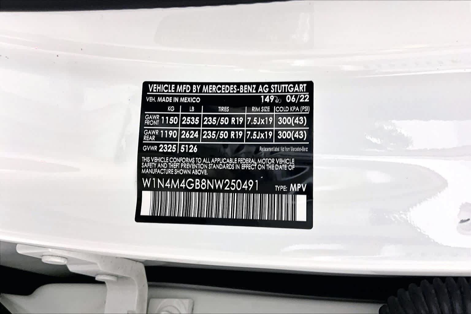 Used 2022 Mercedes-Benz GLB 250 image 32