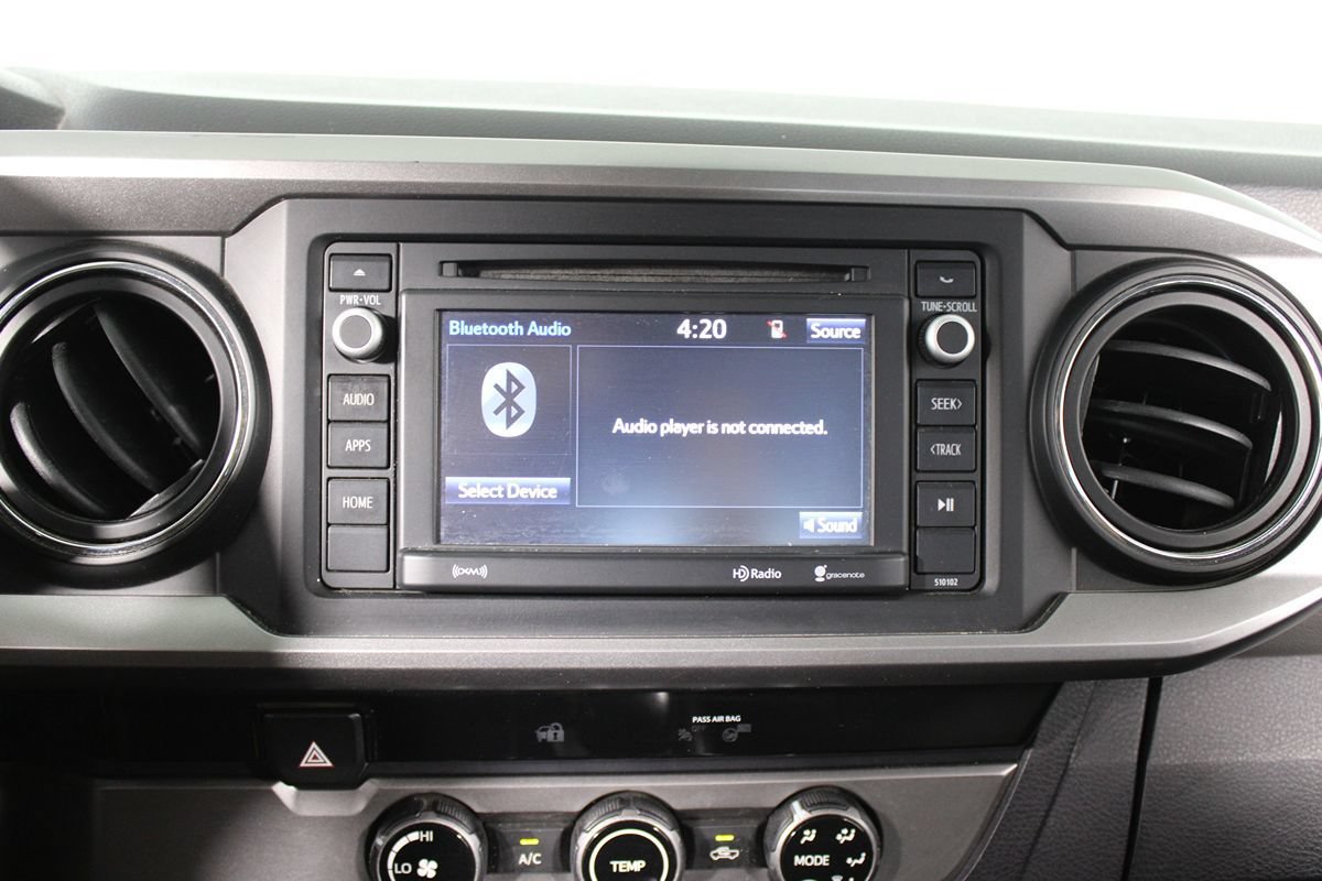 Used 2018 Toyota Tacoma SR5 RWD image 8