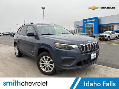 Used 2021 Jeep Cherokee Latitude w/ Mopar Interior Package