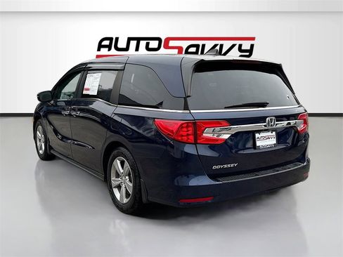 Used 2018 Honda Odyssey EX image 5