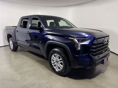 New 2026 Toyota Tundra SR5 w/ SR5 Convenience Package