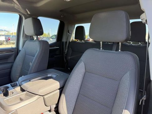 Used 2025 Chevrolet Silverado 1500 LT image 13