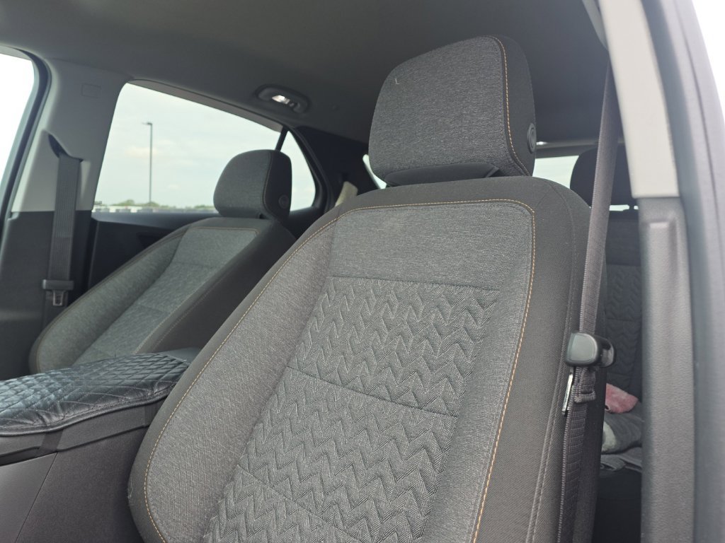 Used 2022 Chevrolet Equinox LT FWD image 10