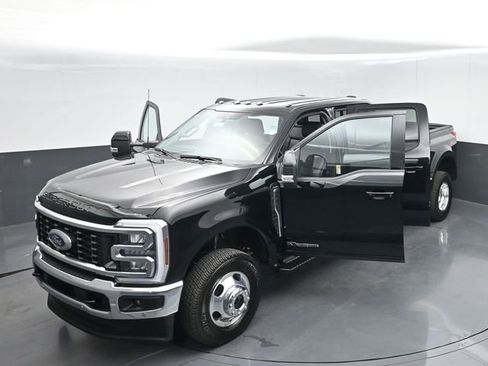 Used 2026 Ford F350 Lariat w/ Lariat Premium Package AWD/4WD image 58