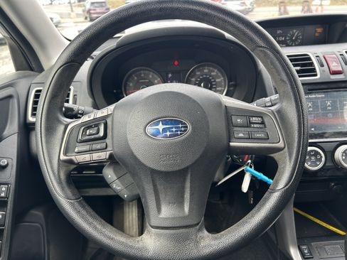 Used 2016 Subaru Forester 2.5i Premium image 14