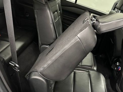 Used 2022 Ford Explorer XLT w/ Equipment Group 202A image 35