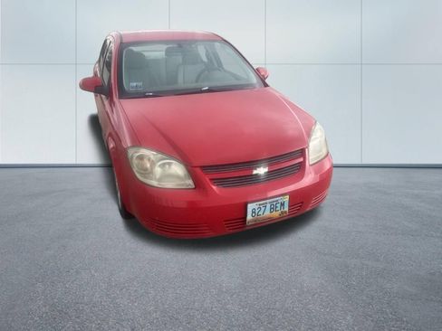 Used 2010 Chevrolet Cobalt LT FWD image 2