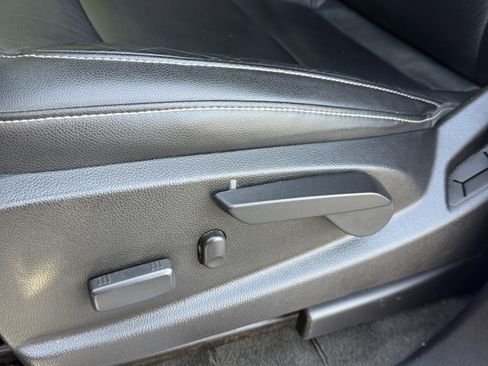 Used 2017 Chevrolet Colorado ZR2 AWD/4WD image 7