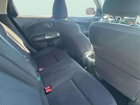 Used 2011 Nissan Juke SV image 9