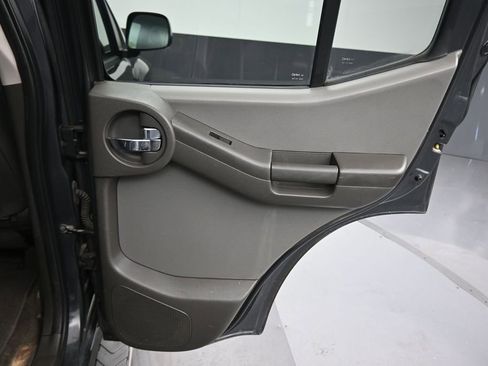 Used 2010 Nissan Xterra X AWD/4WD image 22