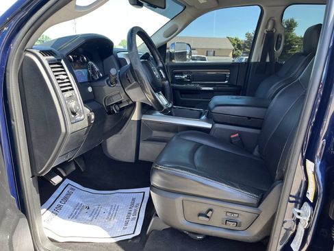 Used 2017 RAM 2500 Laramie w/ Convenience Group AWD/4WD image 21