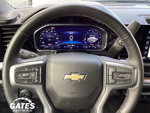 Used 2025 Chevrolet Silverado 1500 LT w/ Convenience Package II AWD/4WD image 25