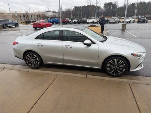 Used 2023 Mercedes-Benz CLA 250 4MATIC w/ Premium Package image 22